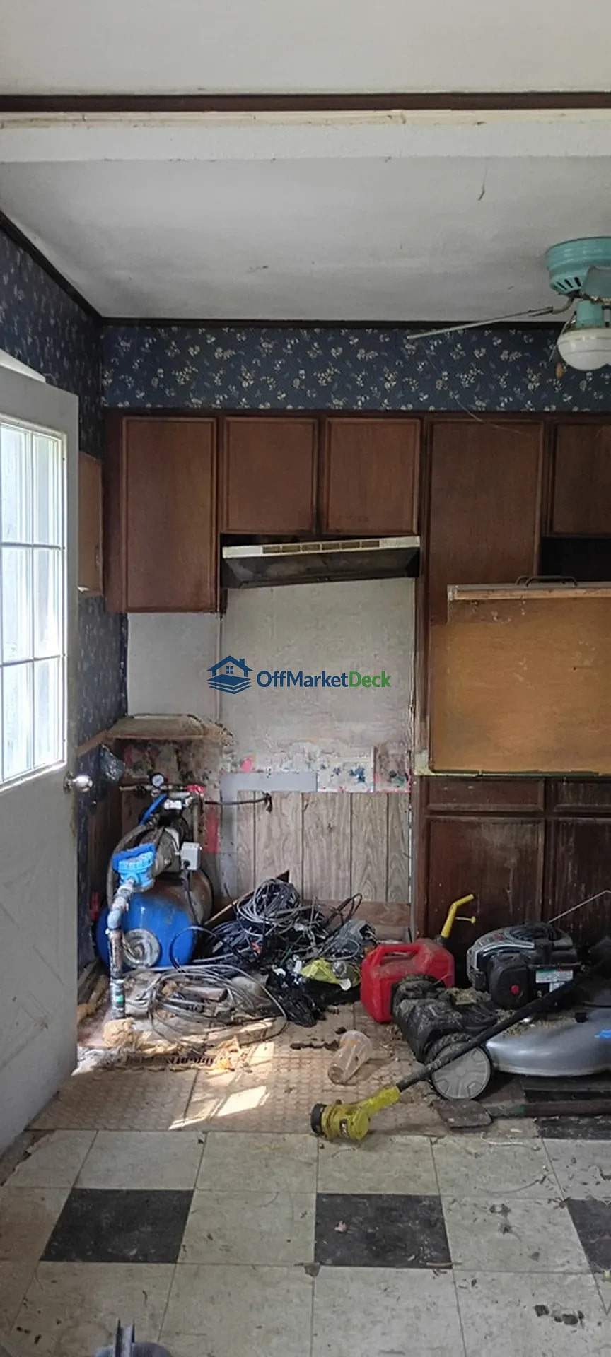 Off-market house in Vickery, Ohio — 3 beds, 1 bath, $25,000 — photo 2 of 8