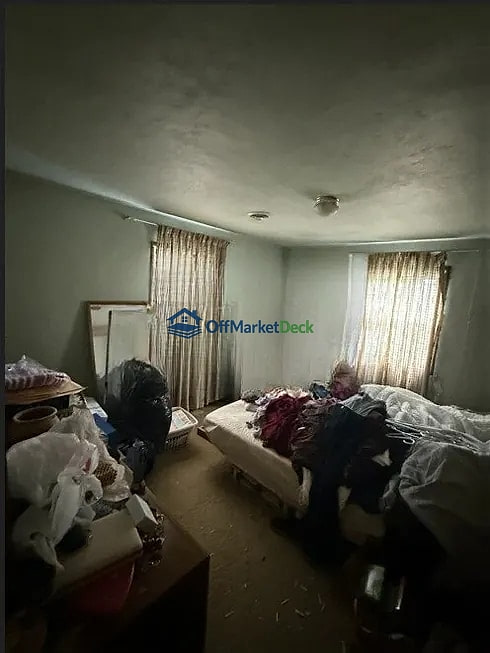 Off-market house in Village Green, Pennsylvania — 3 beds, 1 bath, $180,000 — photo 4 of 8