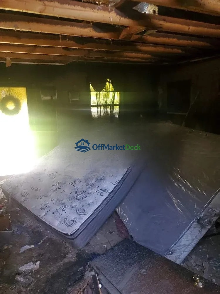 Off-market house in Selma, Alabama — 3 beds, 1 bath, $7,000 — photo 5 of 8