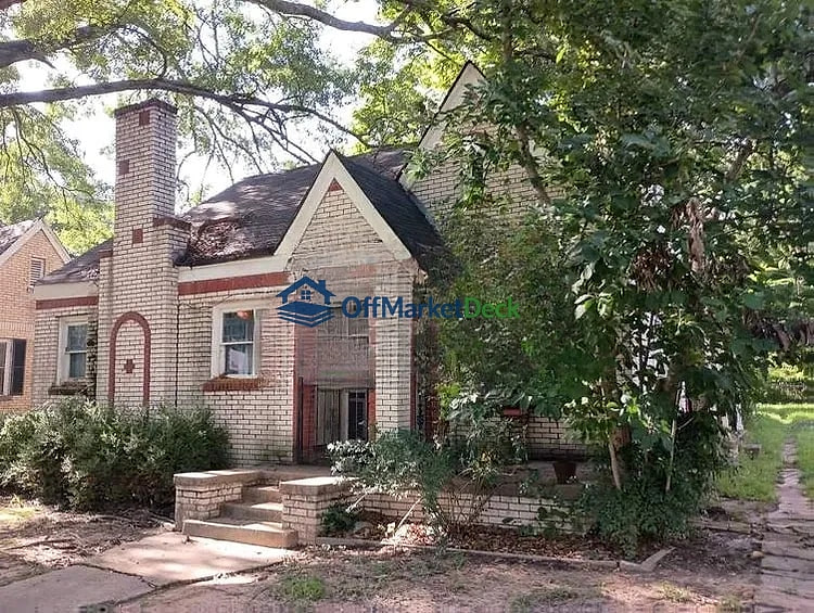Off-market house in Shreveport, Louisiana — 3 beds, 1 bath, $41,910 — photo 3 of 8