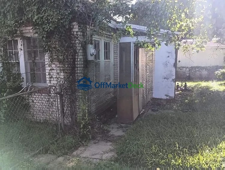 Off-market house in Shreveport, Louisiana — 3 beds, 1 bath, $41,910 — photo 7 of 8
