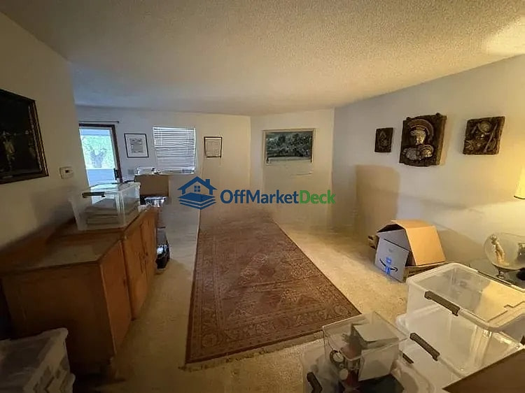Off-market house in Littleton, Colorado — 2 beds, 2.5 baths, $310,000 — photo 2 of 8