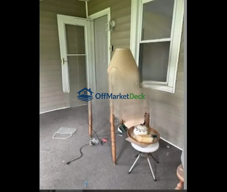 Off-market house in Remington, Indiana — 1 bed, 1 bath, $35,000 — photo 5 of 8