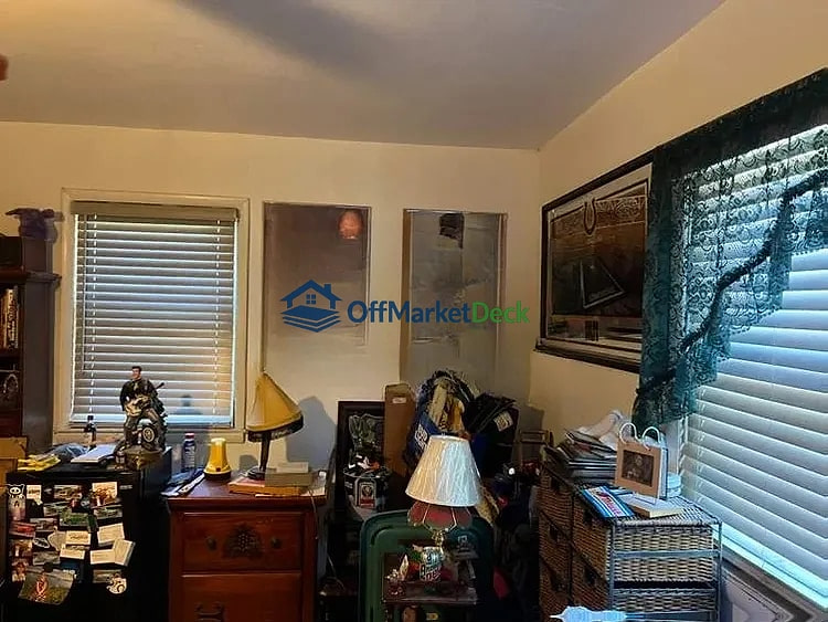 Off-market house in Indianapolis, Indiana — 2 beds, 1 bath, $95,000
