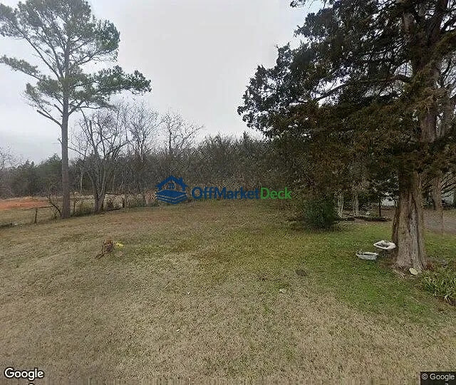 Off-market house in Gallatin, Tennessee — 2 beds, 1 bath, $299,990 — photo 3 of 3