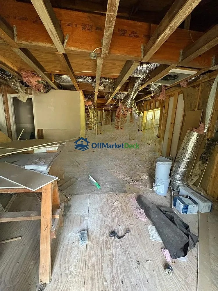 Off-market house in Bessemer, Alabama — 3 beds, 1 bath, $40,600 — photo 6 of 8