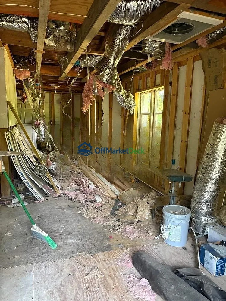 Off-market house in Bessemer, Alabama — 3 beds, 1 bath, $40,600 — photo 5 of 8