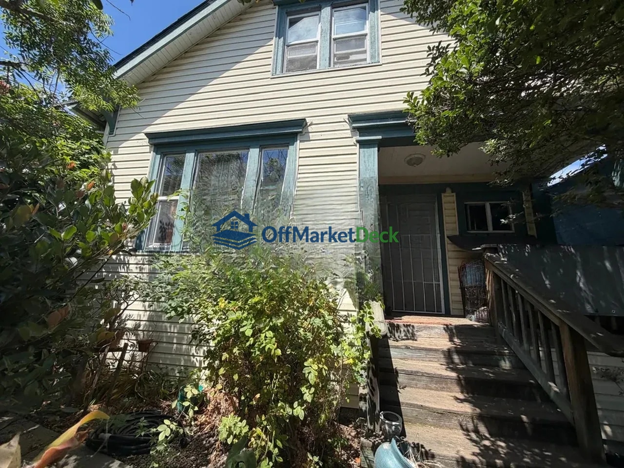 Off-market house in Vallejo, California — 3 beds, 1 bath, $249,900 — photo 5 of 8