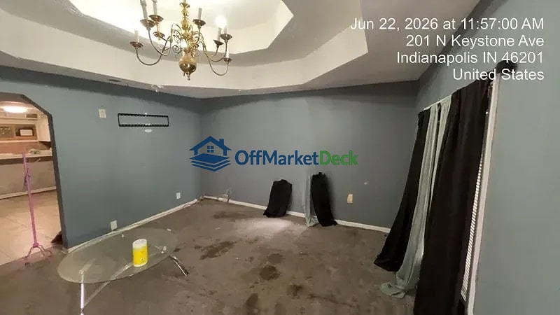 Off-market house in Indianapolis, Indiana — 3 beds, 2 baths, $154,900 — photo 6 of 8