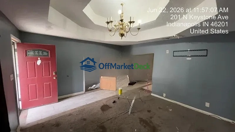 Off-market house in Indianapolis, Indiana — 3 beds, 2 baths, $154,900 — photo 8 of 8