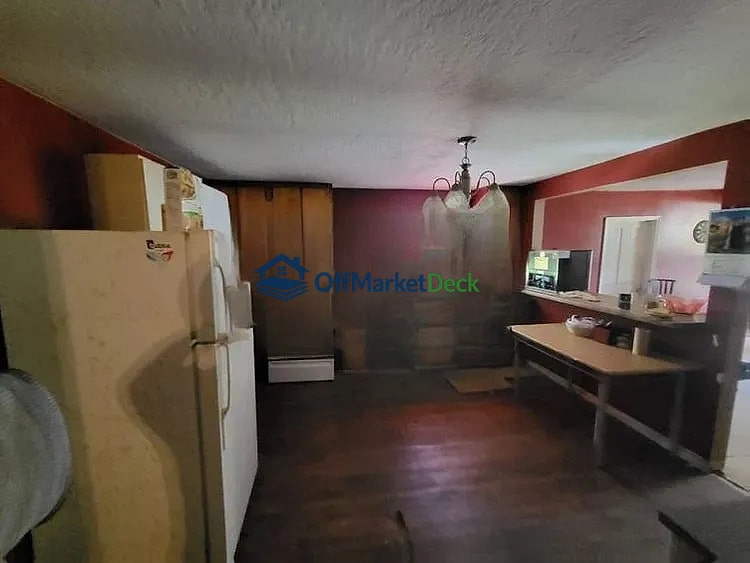 Off-market house in Attalla, Alabama — 3 beds, 1 bath, $75,600 — photo 7 of 8