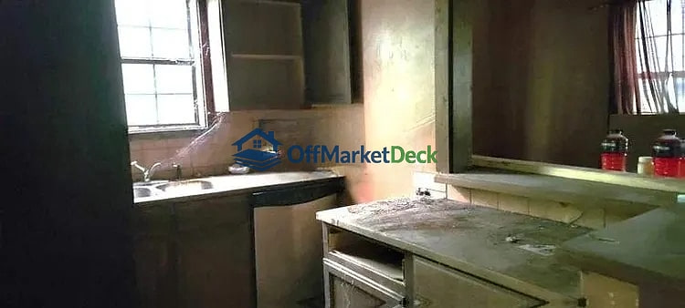 Off-market house in Wills Point, Texas — 2 beds, 1.5 baths, $53,000 — photo 8 of 8