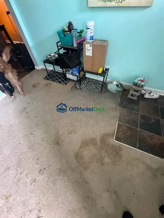 Off-market house in O'Fallon, Missouri — 3 beds, 1 bath, $180,000 — photo 8 of 8