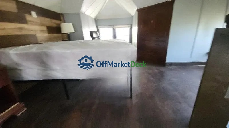 Off-market house in Cleveland, Ohio — 6 beds, 3.5 baths, $90,000 — photo 2 of 8