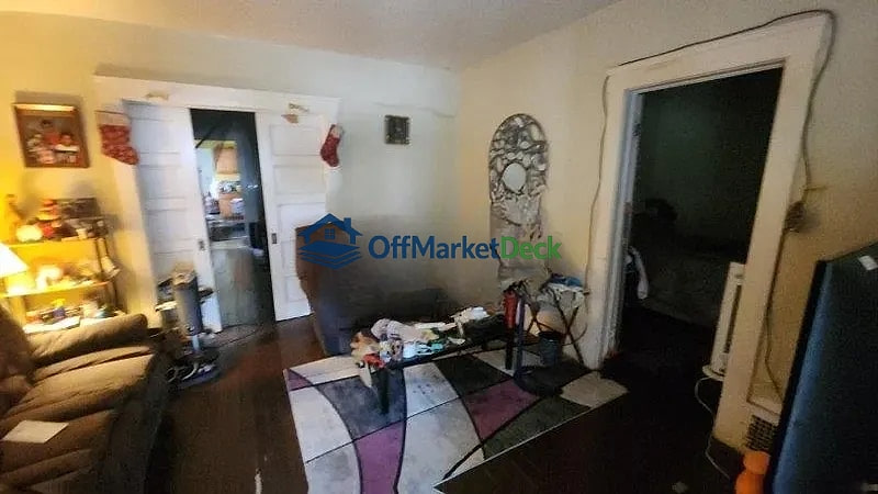 Off-market multi family in Cleveland, Ohio — 5 beds, 4 baths, $59,000 — photo 8 of 8