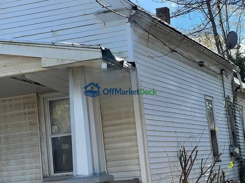 Off-market multi family in Cleveland, Ohio — 4 beds, 2 baths, $38,500 — photo 5 of 8