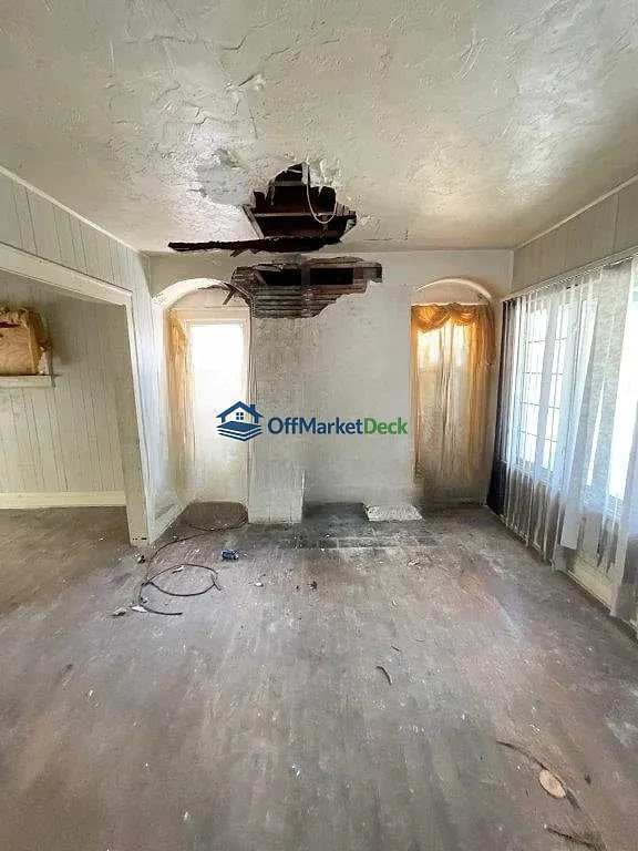 Off-market house in Cleveland, Ohio — 3 beds, 1 bath, $35,000 — photo 8 of 8