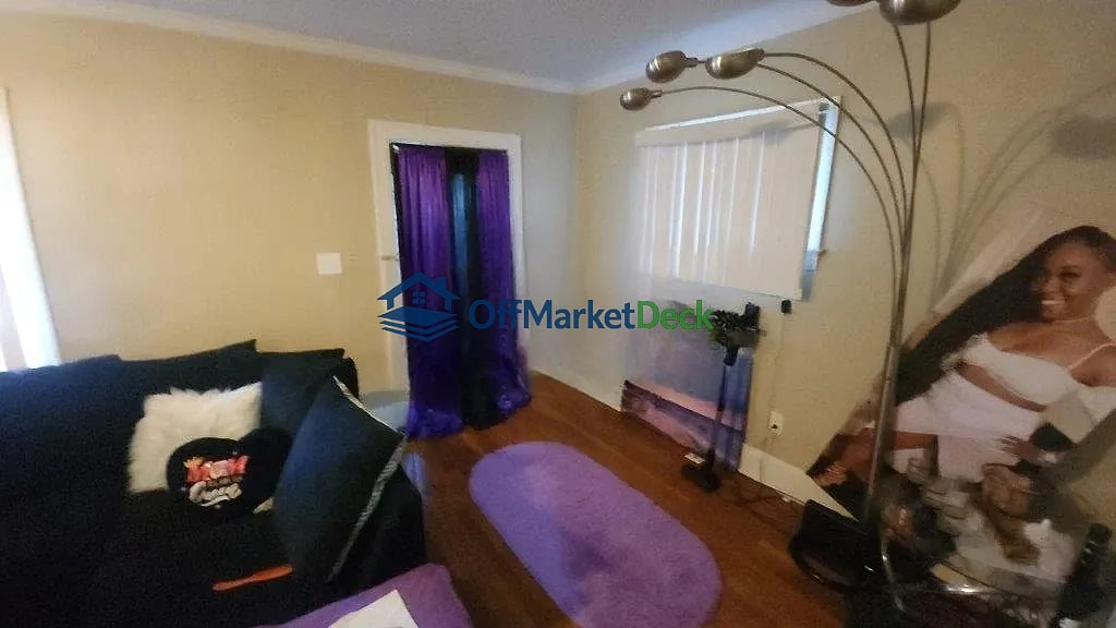 Off-market house in Cleveland, Ohio — 3 beds, 1 bath, $80,000 — photo 8 of 8