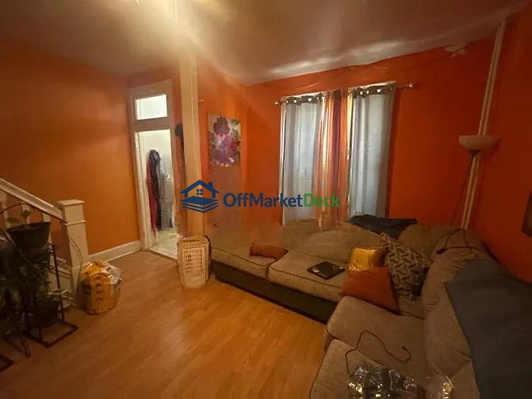 Off-market house in Philadelphia, Pennsylvania — 3 beds, 1 bath, $94,000 — photo 8 of 8