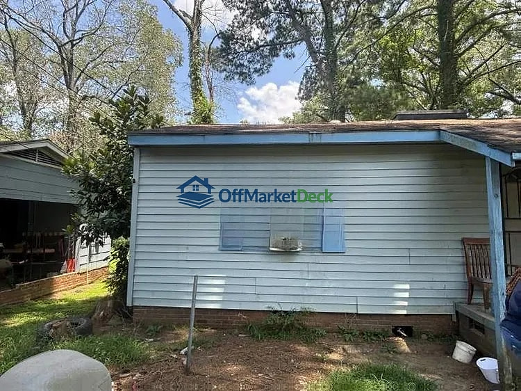 Off-market house in Jackson, Mississippi — 3 beds, 1 bath, $27,000 — photo 8 of 8