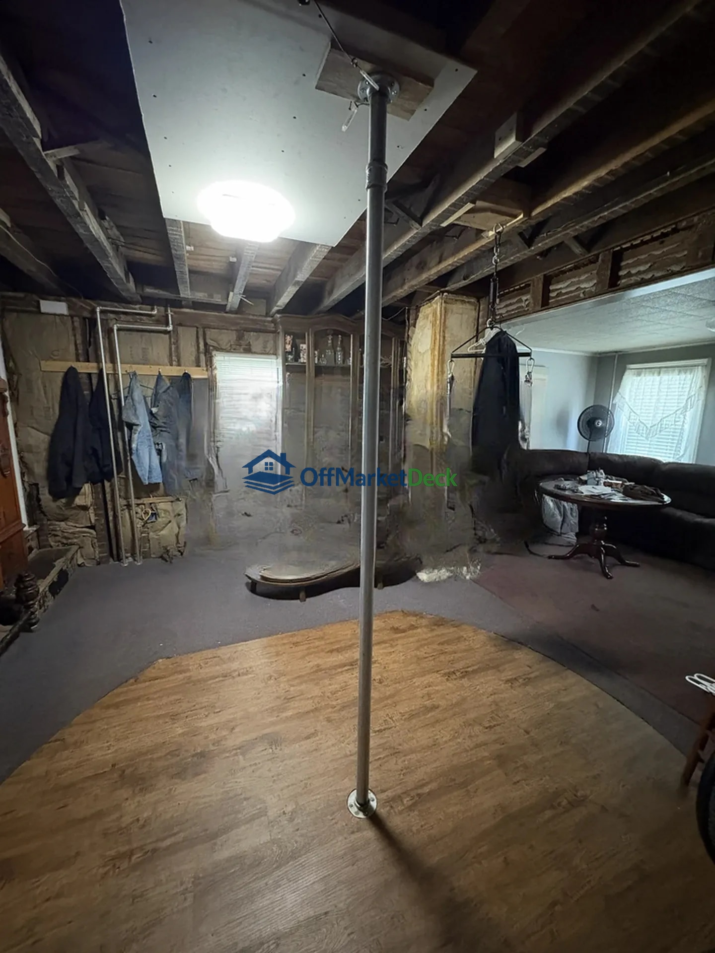 Off-market house in Pottstown, Pennsylvania — 3 beds, 1 bath, $130,000 — photo 2 of 8
