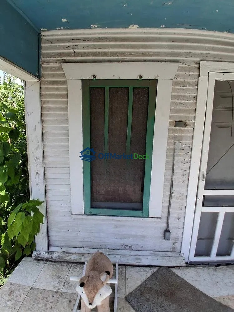 Off-market house in San Antonio, Texas — 2 beds, 1 bath, $49,000 — photo 8 of 8