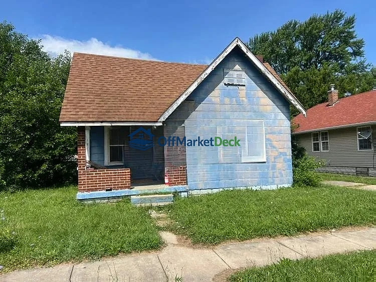 Off-market house in Anderson, Indiana — 2 beds, 1 bath, $42,000