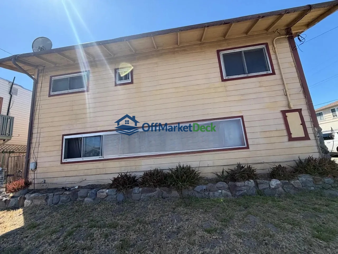 Off-market multi family in San Bruno, California — 3 beds, 2 baths, $749,900 — photo 6 of 8