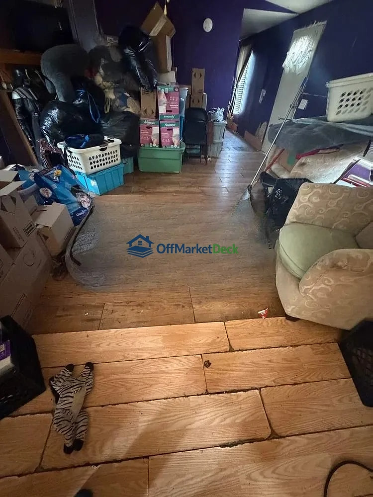 Off-market house in Richmond, Kentucky — 3 beds, 1 bath, $19,000 — photo 5 of 8