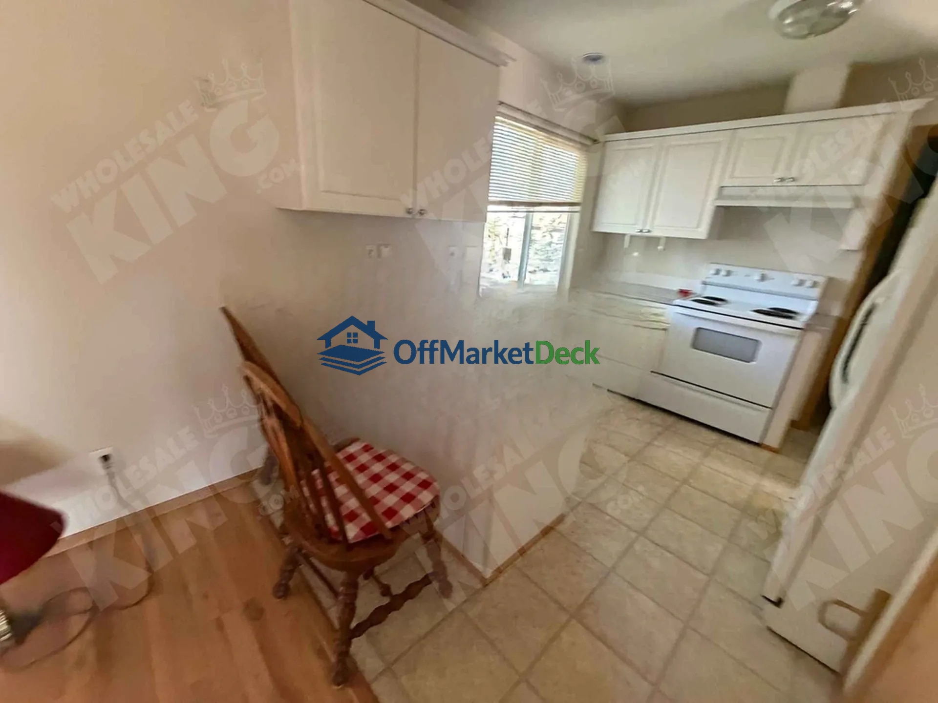 Off-market house in Vancouver, Washington — 3 beds, 2 baths, $320,000 — photo 8 of 8