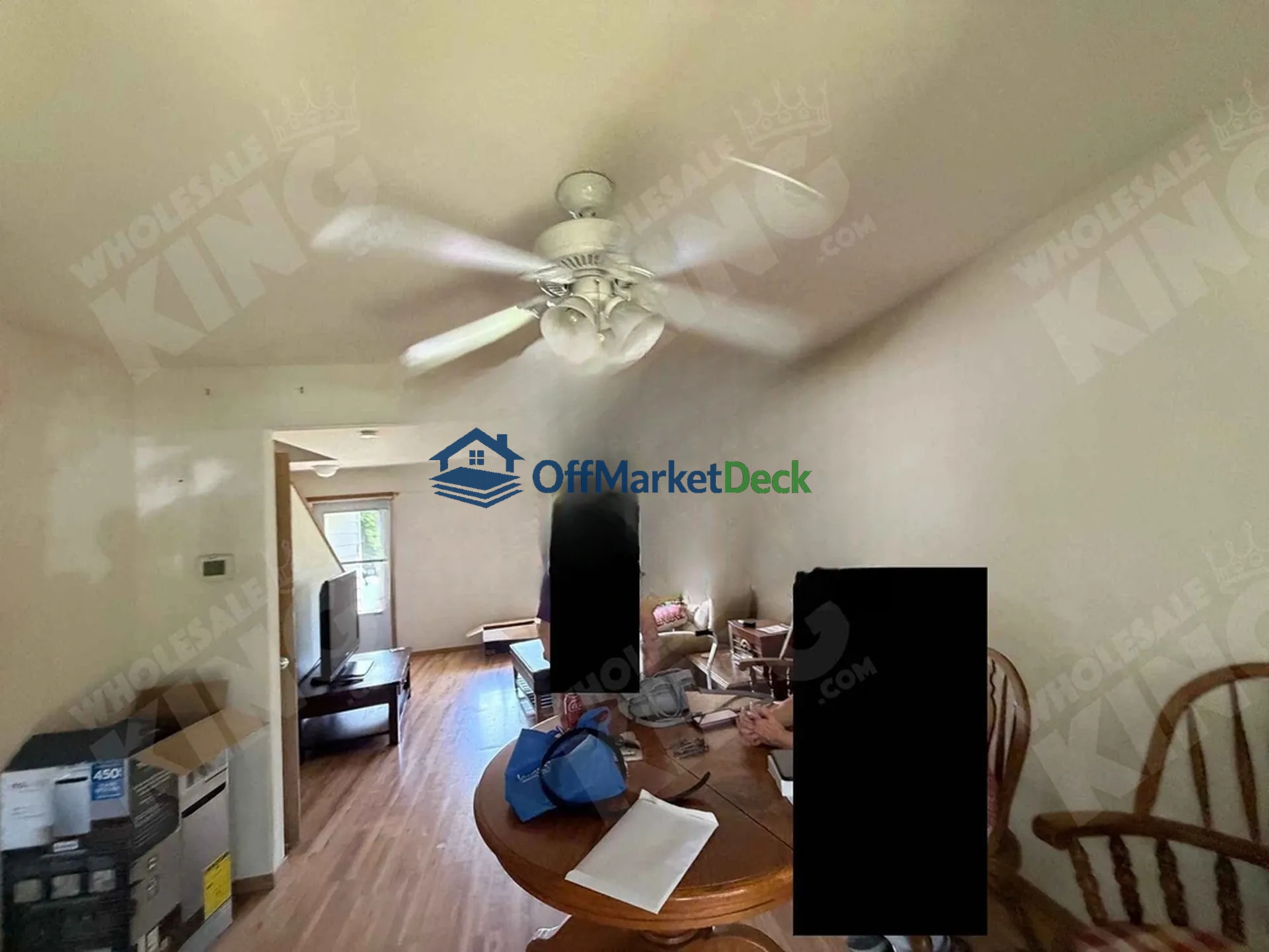 Off-market house in Vancouver, Washington — 3 beds, 2 baths, $320,000 — photo 6 of 8