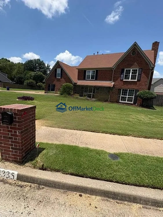 Off-market house in Memphis, Tennessee — 3 beds, 2.5 baths, $317,900 — photo 6 of 8
