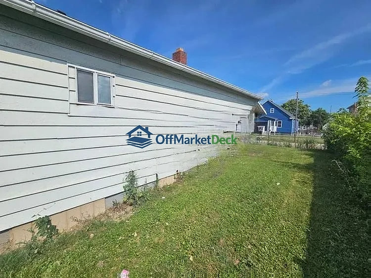 Off-market house in Columbus, Ohio — 1 bed, 1 bath, $62,000 — photo 7 of 8