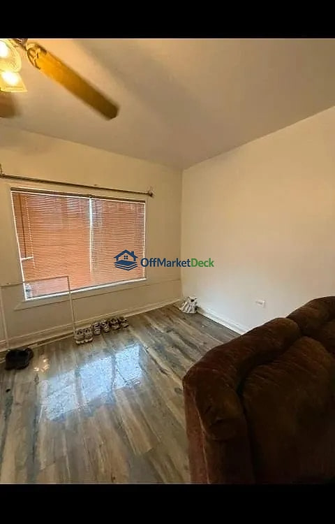 Off-market house in Philadelphia, Pennsylvania — 3 beds, 1.5 baths, $190,000 — photo 8 of 8