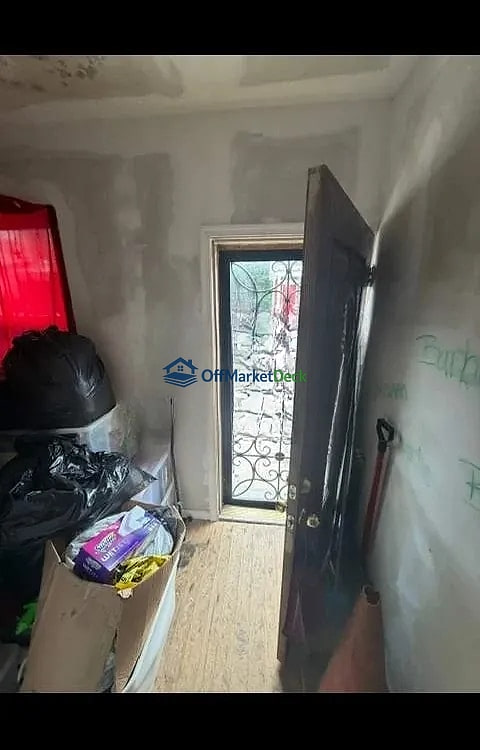 Off-market house in Philadelphia, Pennsylvania — 3 beds, 1 bath, $105,350 — photo 6 of 8