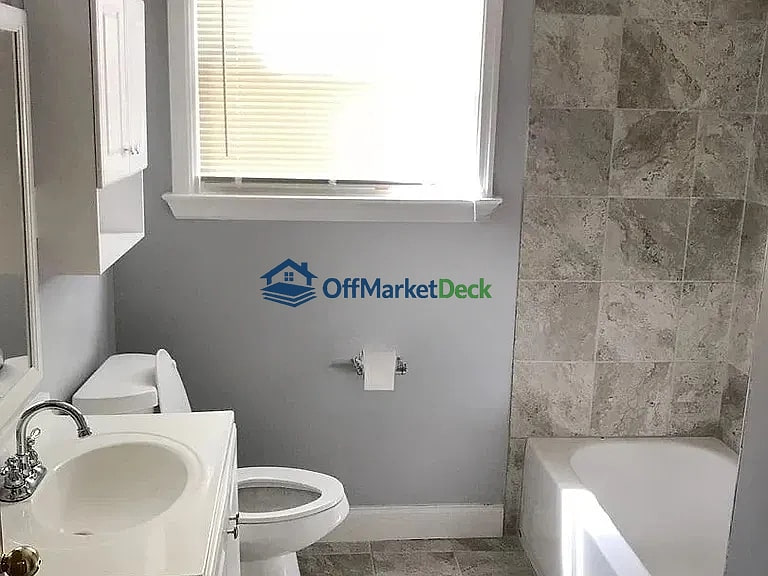 Off-market house in Montgomery, Alabama — 3 beds, 1 bath, $107,000 — photo 6 of 7
