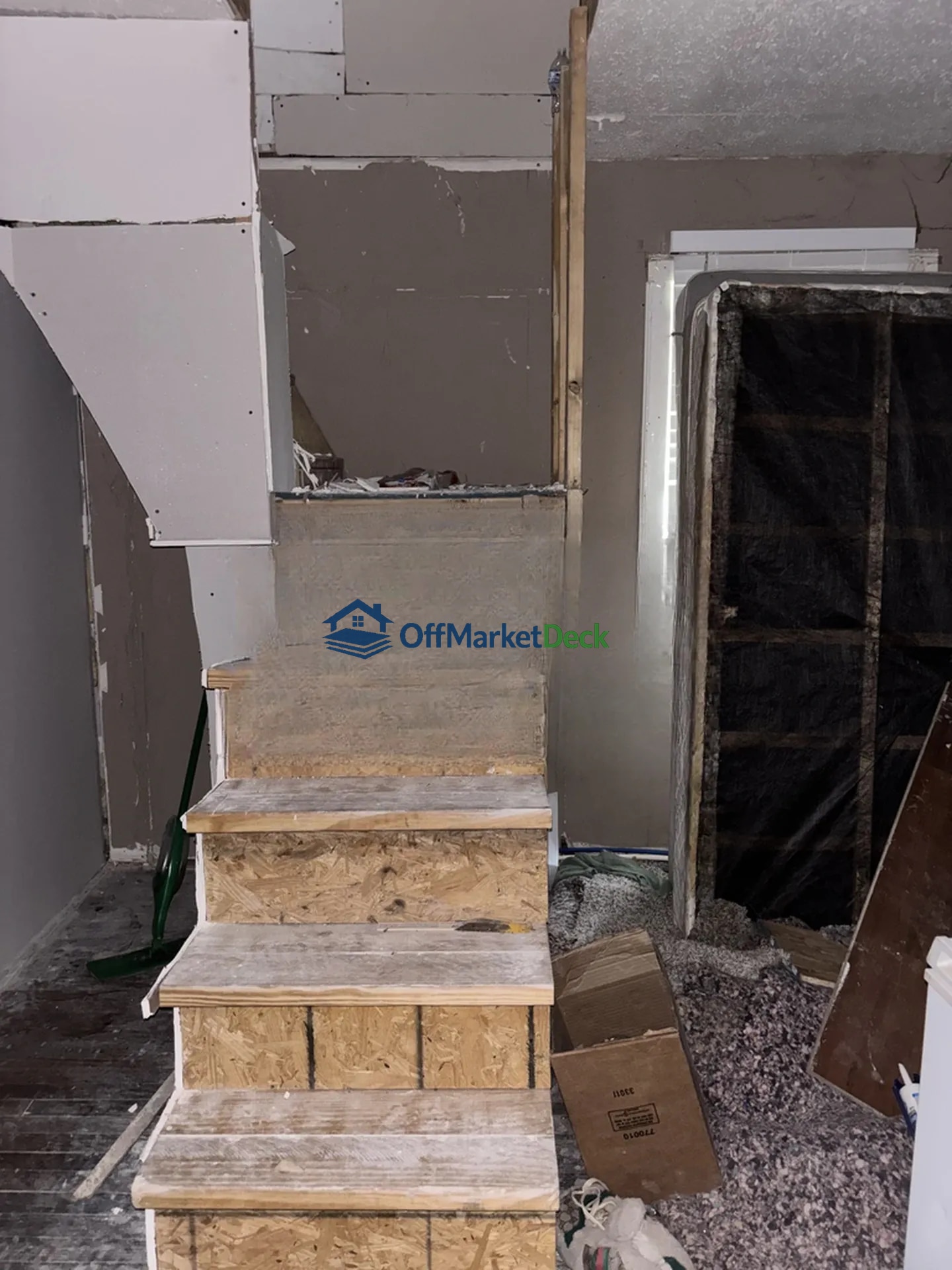 Off-market house in Marion, Indiana — 3 beds, 2 baths, $55,000 — photo 3 of 8