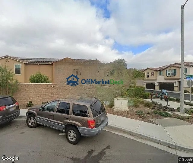 Off-market house in Vista, California — 3 beds, 2.5 baths, $739,000 — photo 2 of 3
