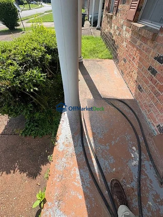 Off-market house in Memphis, Tennessee — 3 beds, 2 baths, $139,000 — photo 7 of 8