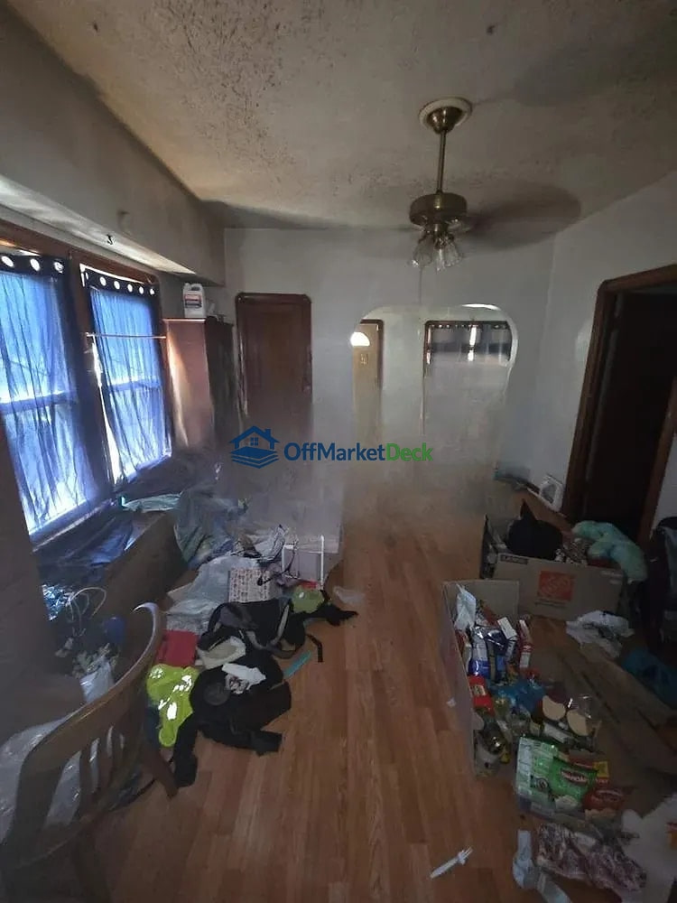 Off-market house in Cleveland, Ohio — 4 beds, 3 baths, $85,000 — photo 7 of 8