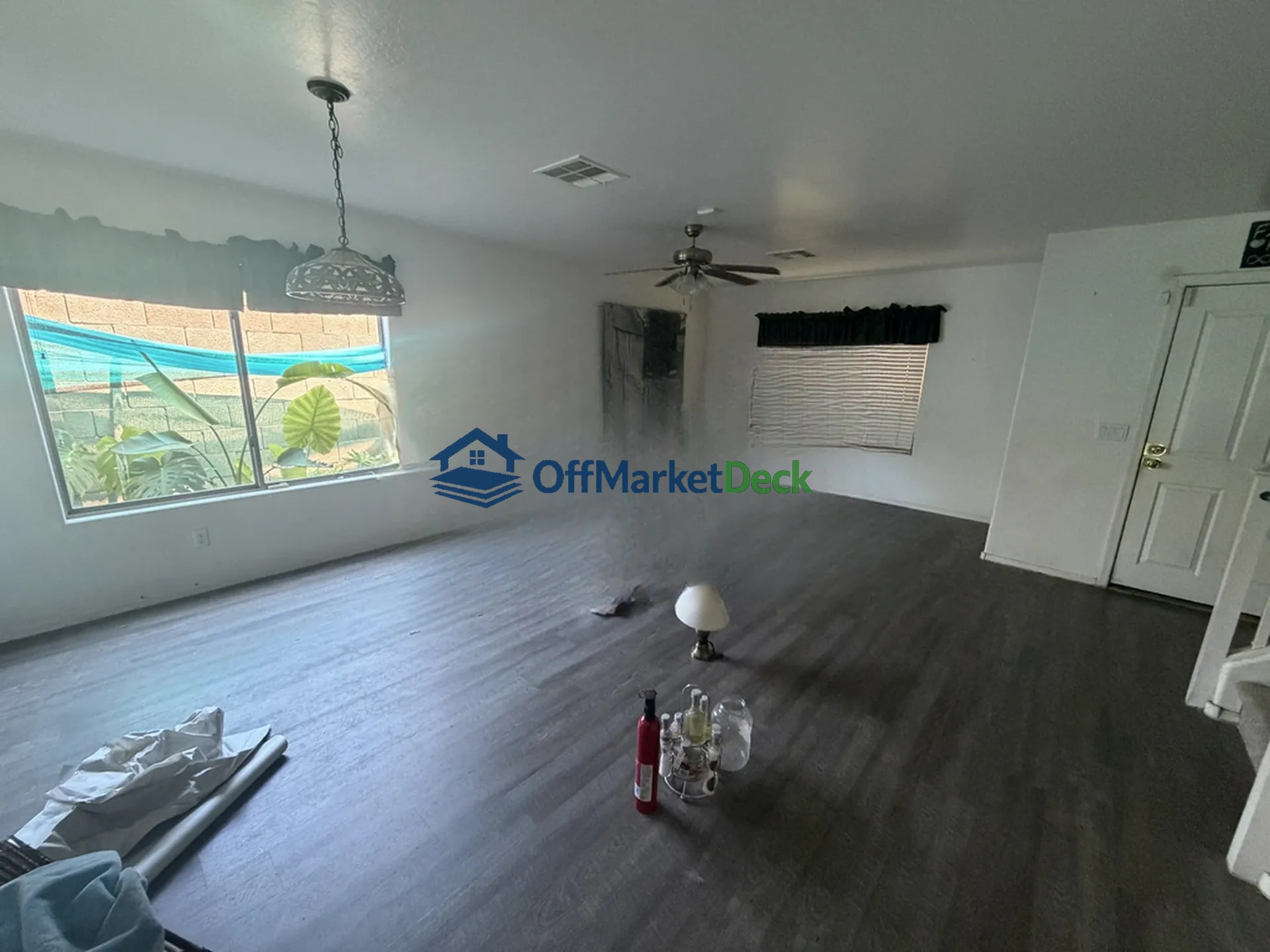 Off-market house in Peoria, Arizona — 5 beds, 2.5 baths, $389,990 — photo 8 of 8