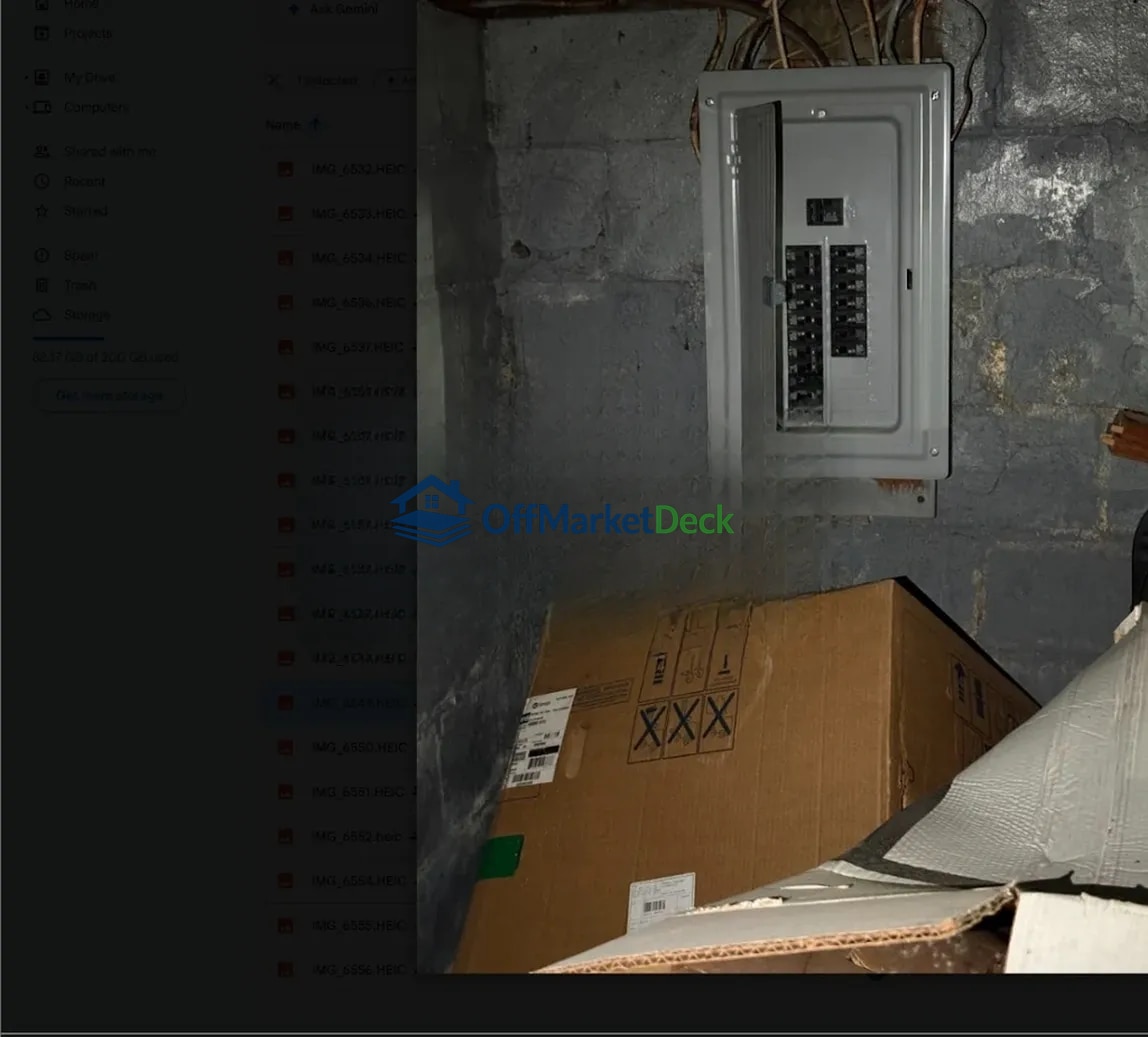 Off-market house in Akron, Ohio — 1 bed, 1 bath, $35,000 — photo 7 of 8