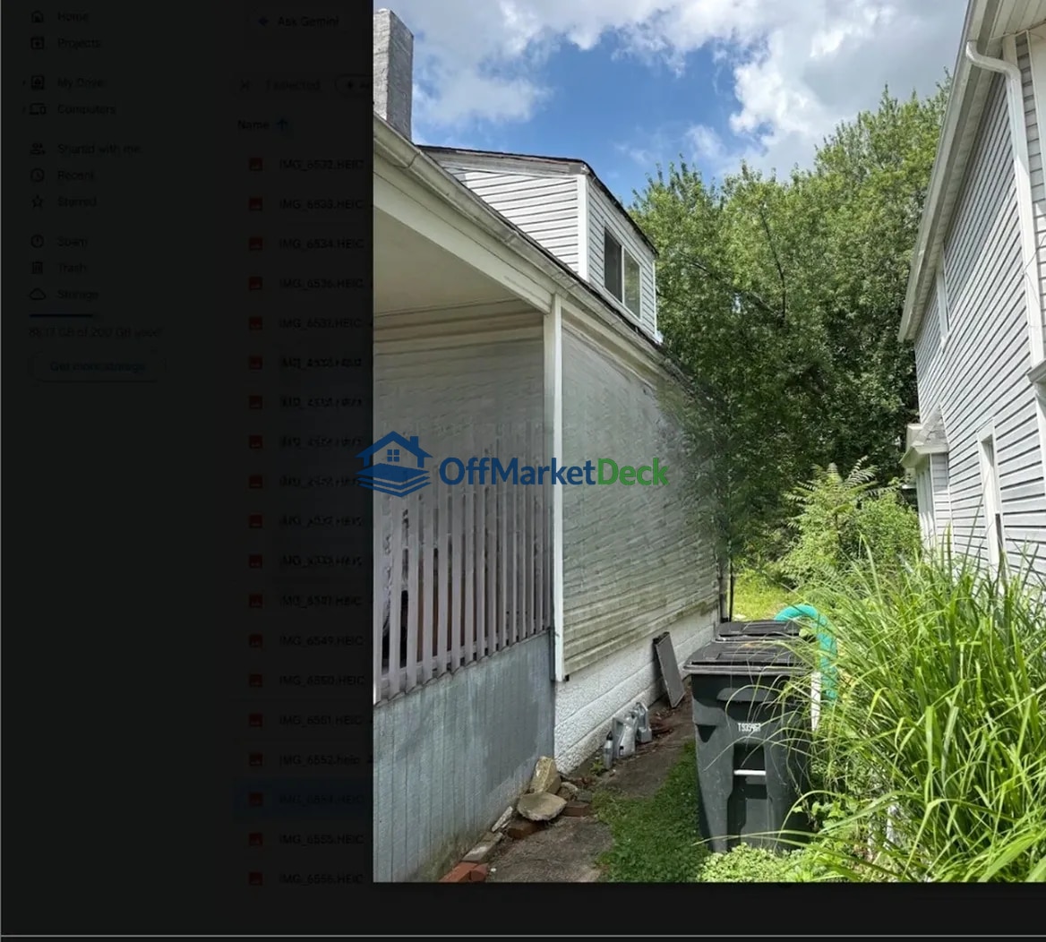 Off-market house in Akron, Ohio — 1 bed, 1 bath, $35,000 — photo 3 of 8