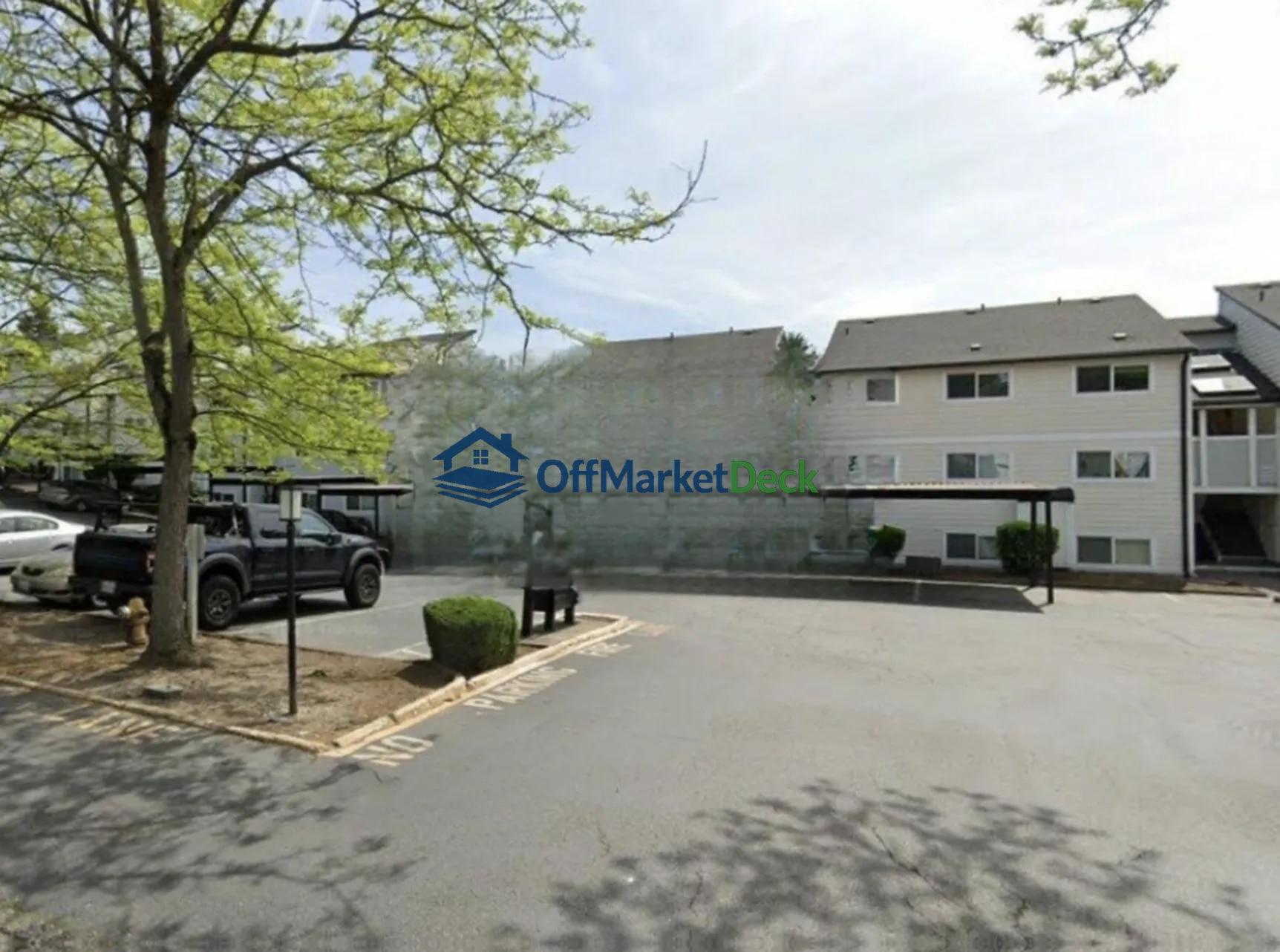 Off-market house in Tukwila, Washington — 2 beds, 1.5 baths, $30,000
