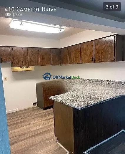 Off-market condo in Atlanta, Georgia — 3 beds, 2 baths, $35,000 — photo 3 of 8