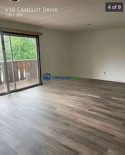 Off-market condo in Atlanta, Georgia — 3 beds, 2 baths, $35,000 — photo 4 of 8
