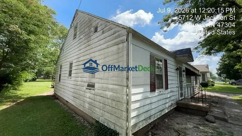 Off-market house in Muncie, Indiana — 3 beds, 1 bath, $89,900 — photo 4 of 8