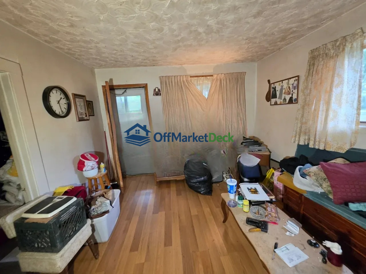 Off-market house in Lincoln Park, Michigan — 2 beds, 1 bath, $74,900 — photo 7 of 8