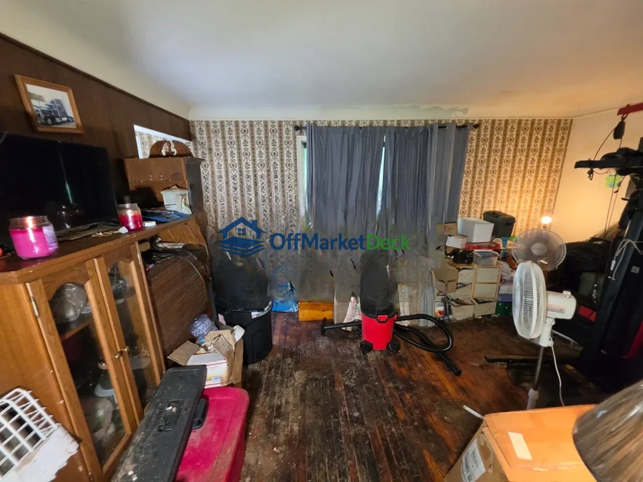 Off-market house in Dearborn Heights, Michigan — 3 beds, 1 bath, $116,900 — photo 8 of 8