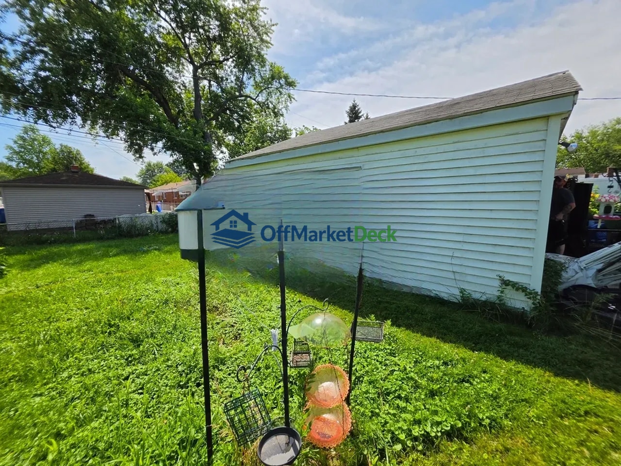 Off-market house in Dearborn Heights, Michigan — 3 beds, 1 bath, $116,900 — photo 4 of 8